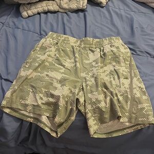 Men's Athletic Shorts in Green Camo